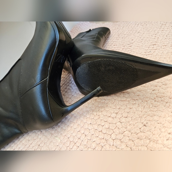 ✨️Zara✨️POINTED-TOE HEELED ANKLE BOOTS - Picture 12 of 16
